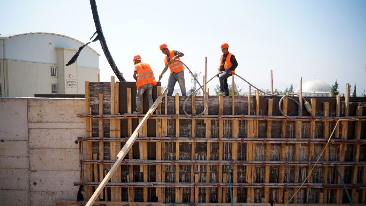Büyükşehir, Çocuklar İçin Kültürel Üs Kuruyor; Yeni Tesisin Yapımına Başlandı