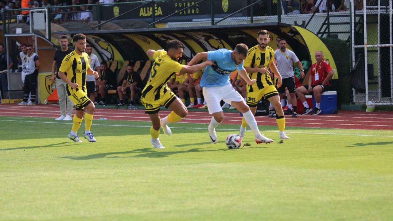 İstiklalspor Sezona Mağlubiyetle Başladı: Aliağa 2 - İstiklalspor 1