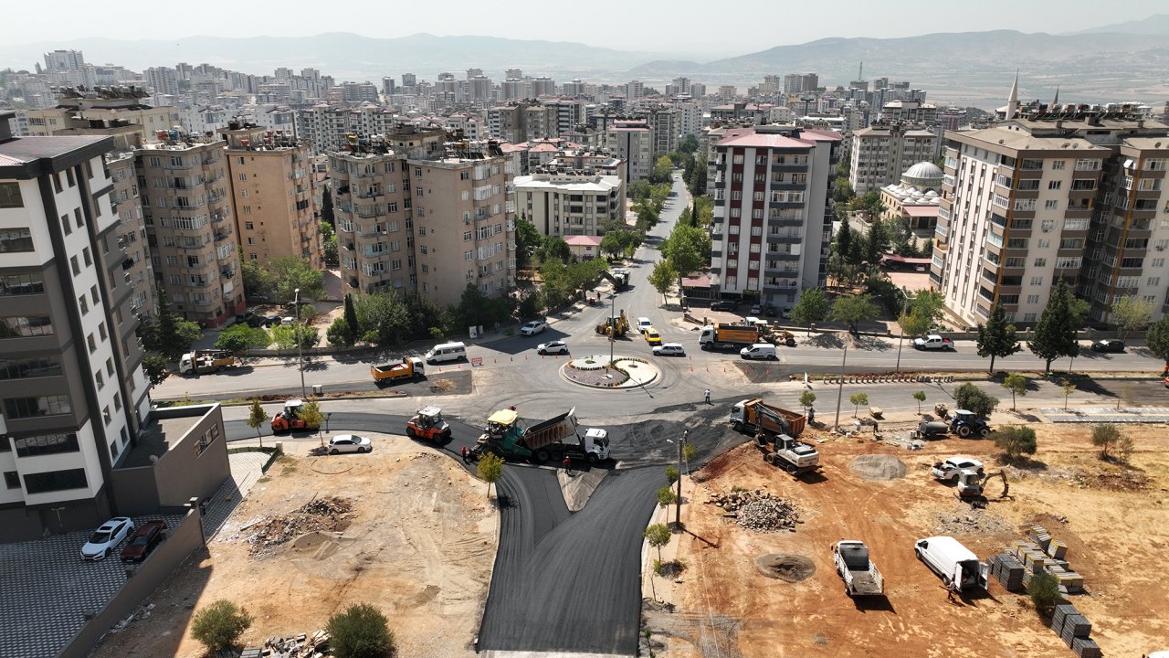 Büyükşehir, Akıllı Kavşakla Dr. Sait Bulvarı’nda Ulaşım Güvenliğini Artırıyor