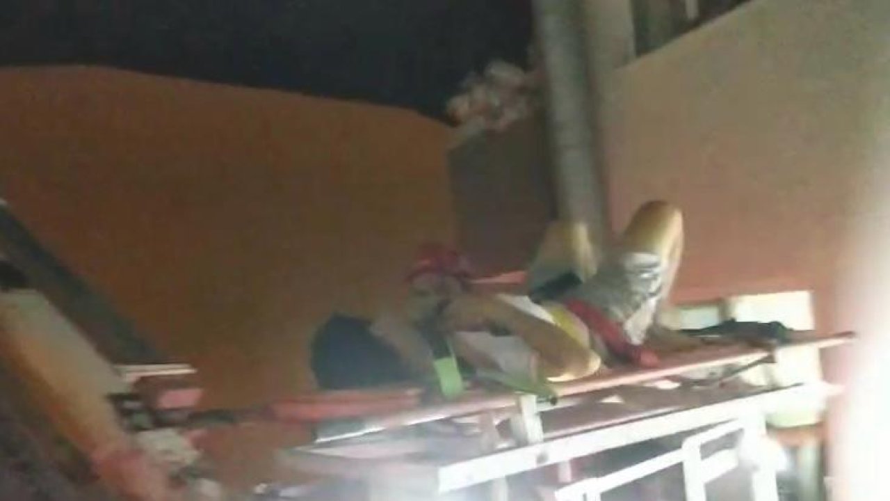 Kahramanmaraş’ta balkondan düşen çocuk yaralandı