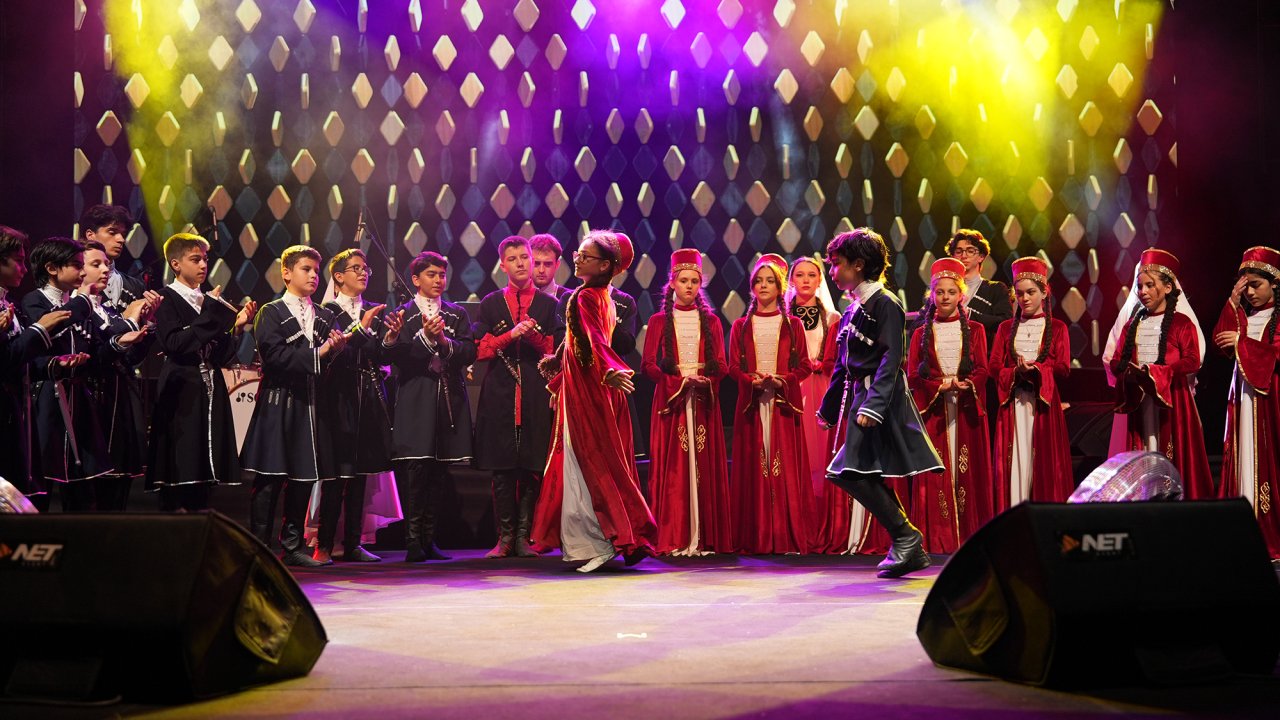 Geleneksel Ağustos Fuarı’nda Kafkasya Rüzgârı Esti