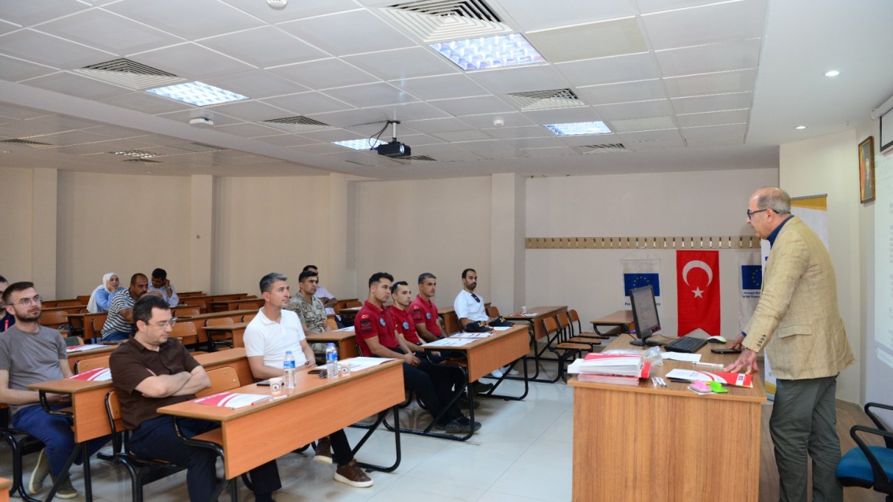 Dayanıklı Müdahaleciler Projesi Eğitimleri KSÜ’de Başladı