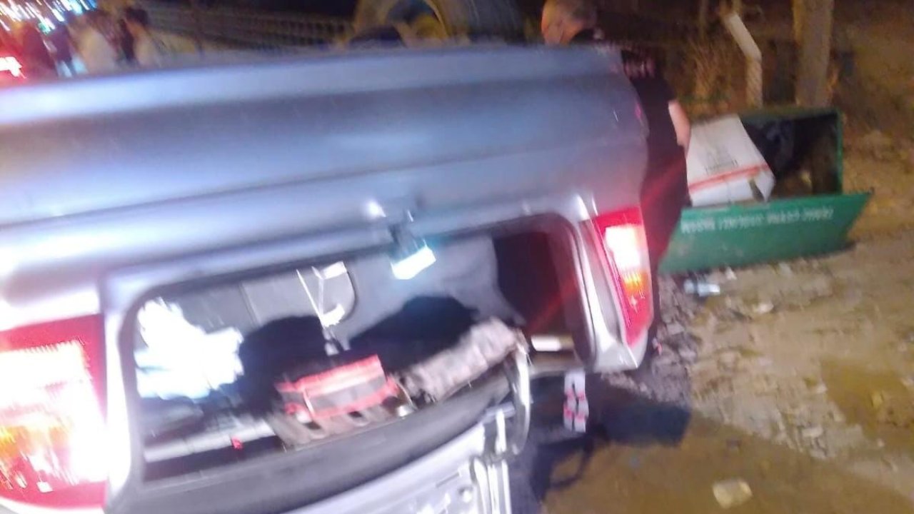 Kahramanmaraş’ta hafif ticari araç ile otomobil çarpıştı: 3 yaralı