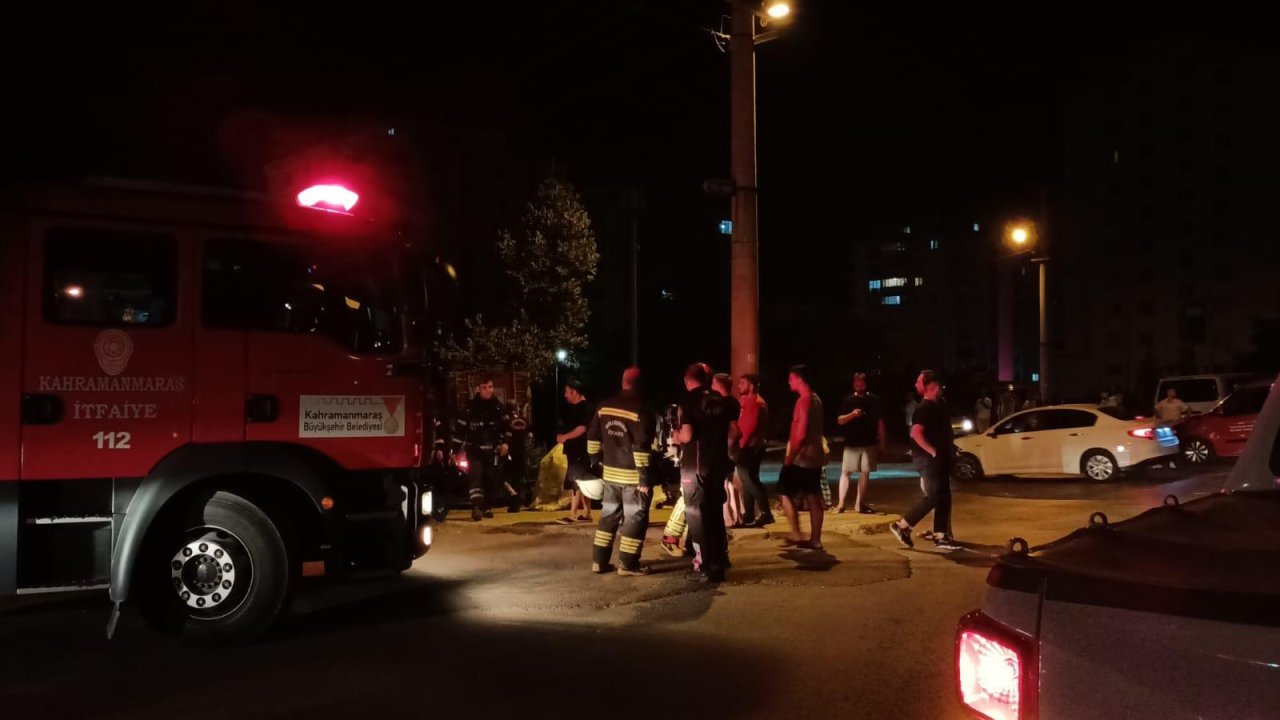 Kahramanmaraş’ta gece lambası itfaiye ekiplerini alarma geçirdi