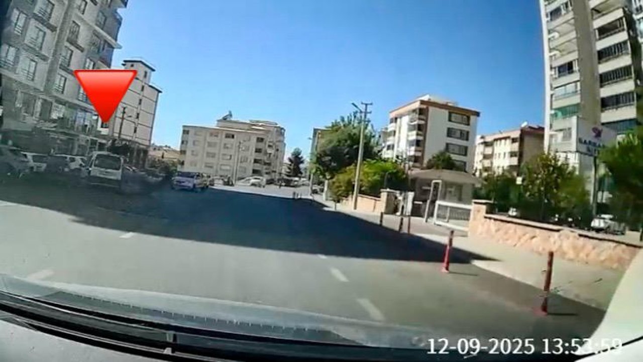Kahramanmaraş’ta motosiklet kazası kamerada
