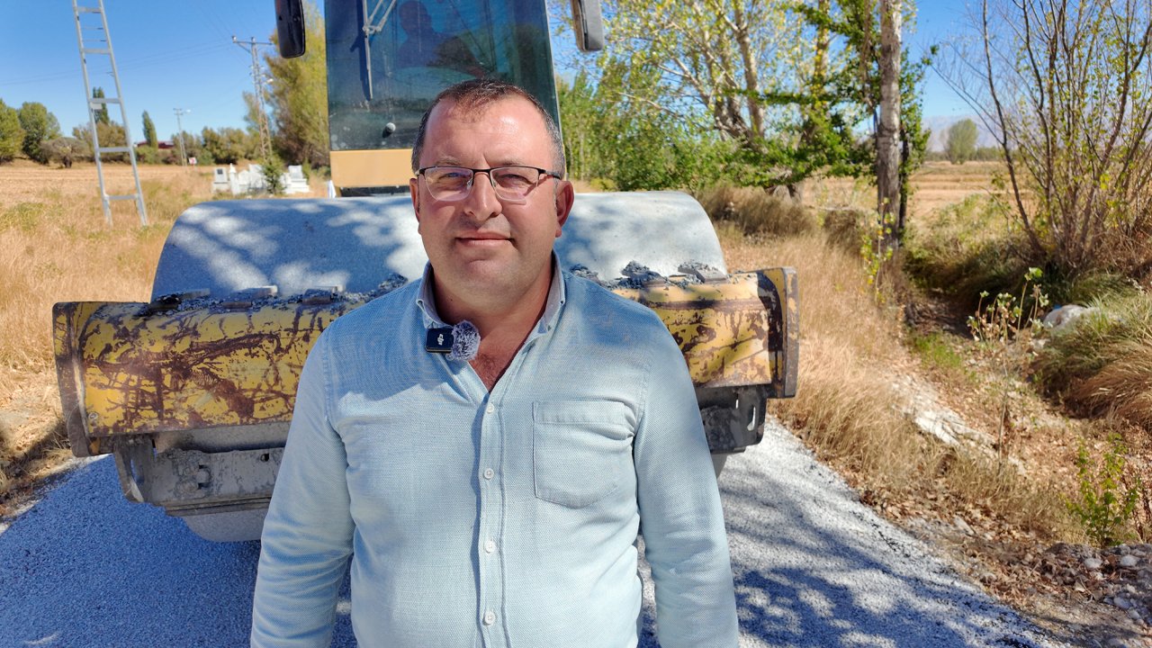 Elbistan’da Bir Mahallenin Daha Ulaşımı Büyükşehir’le İyileştirildi