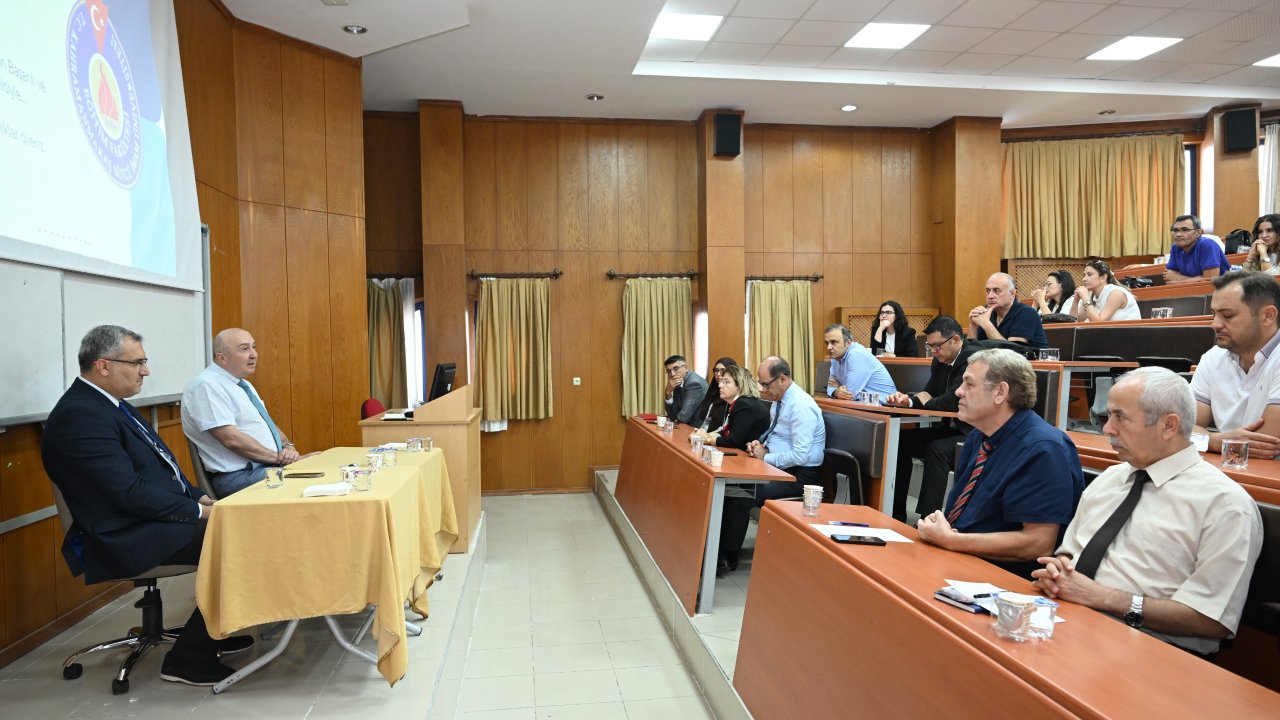 KSÜ Eğitim Fakültesinde Yeni Akademik Yılın İlk Kurul Toplantısı Yapıldı