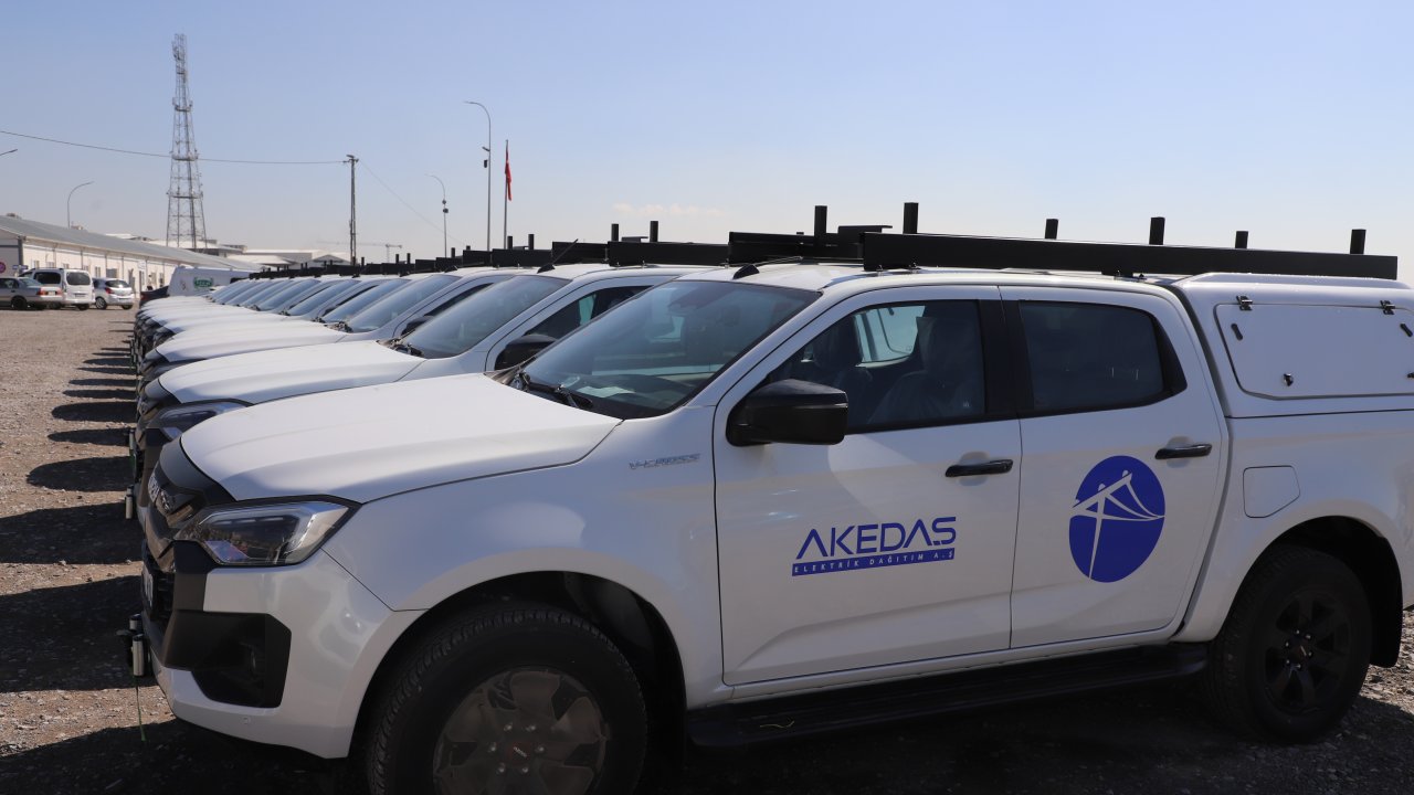 AKEDAŞ, 4x4 Arazi Araçları ile Araç Filosunu Güçlendiriyor