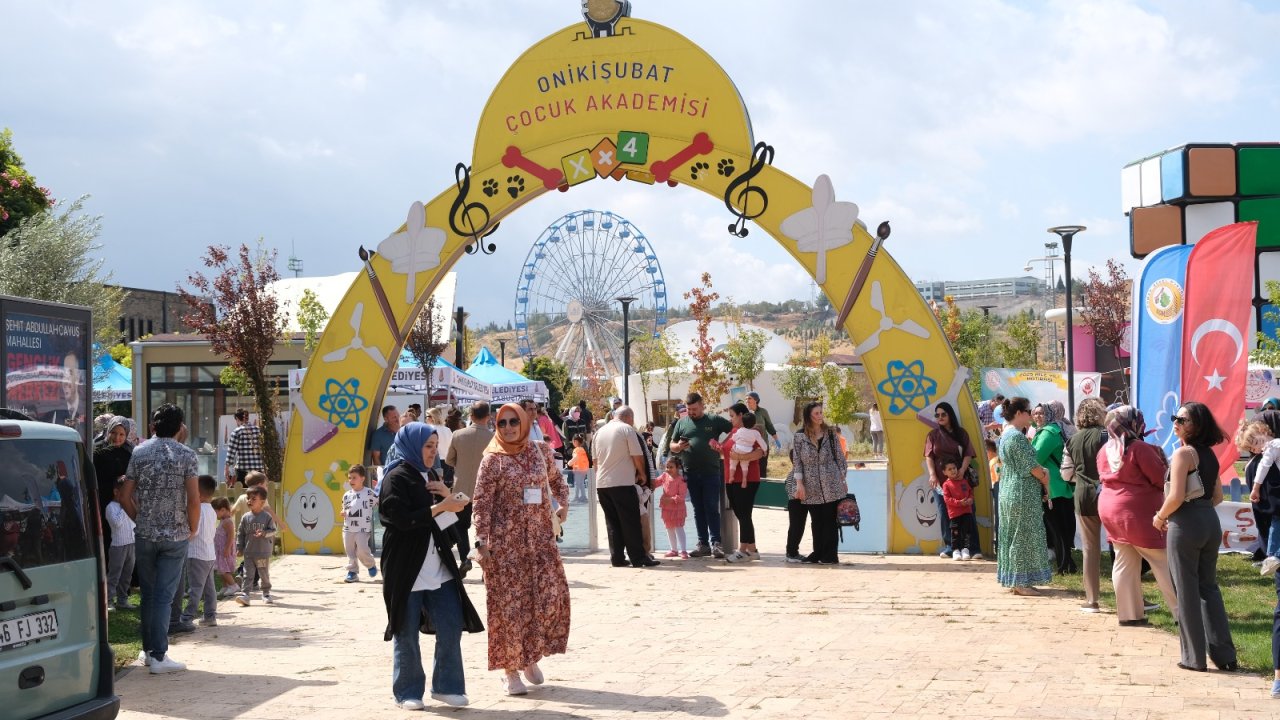 Onikişubat Belediyesi’nden miniklere okul öncesi farkındalık programı