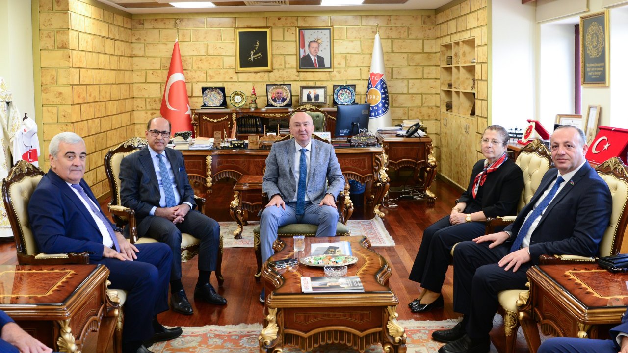 Azerbaycan Heyetinden KSÜ Rektörü Yasım’a Ziyaret