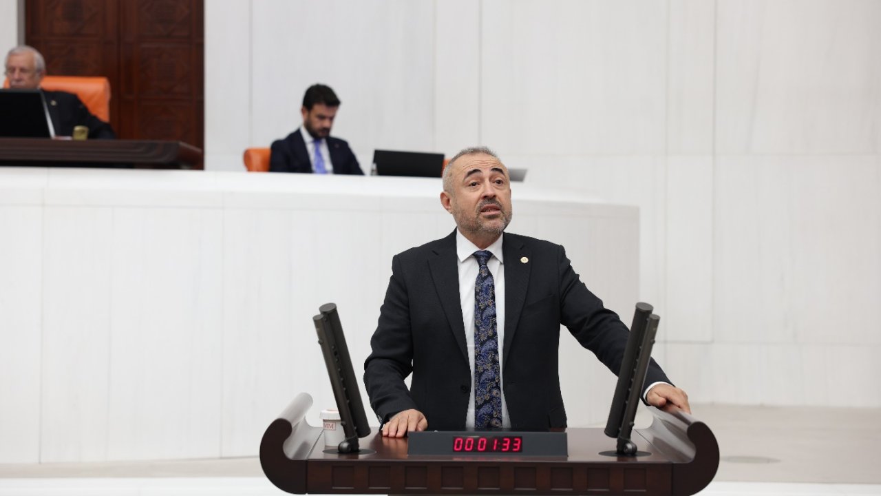 “Dulkadiroğlu Tozla Boğuşurken Şimdi Çamur Bataklığına Dönüştü”