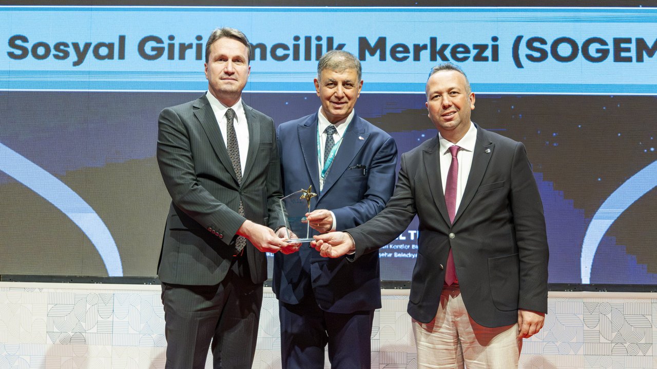 Büyükşehir’e SOGEM, Yüksek Yaşam Kalitesi Ödülü Aldı.