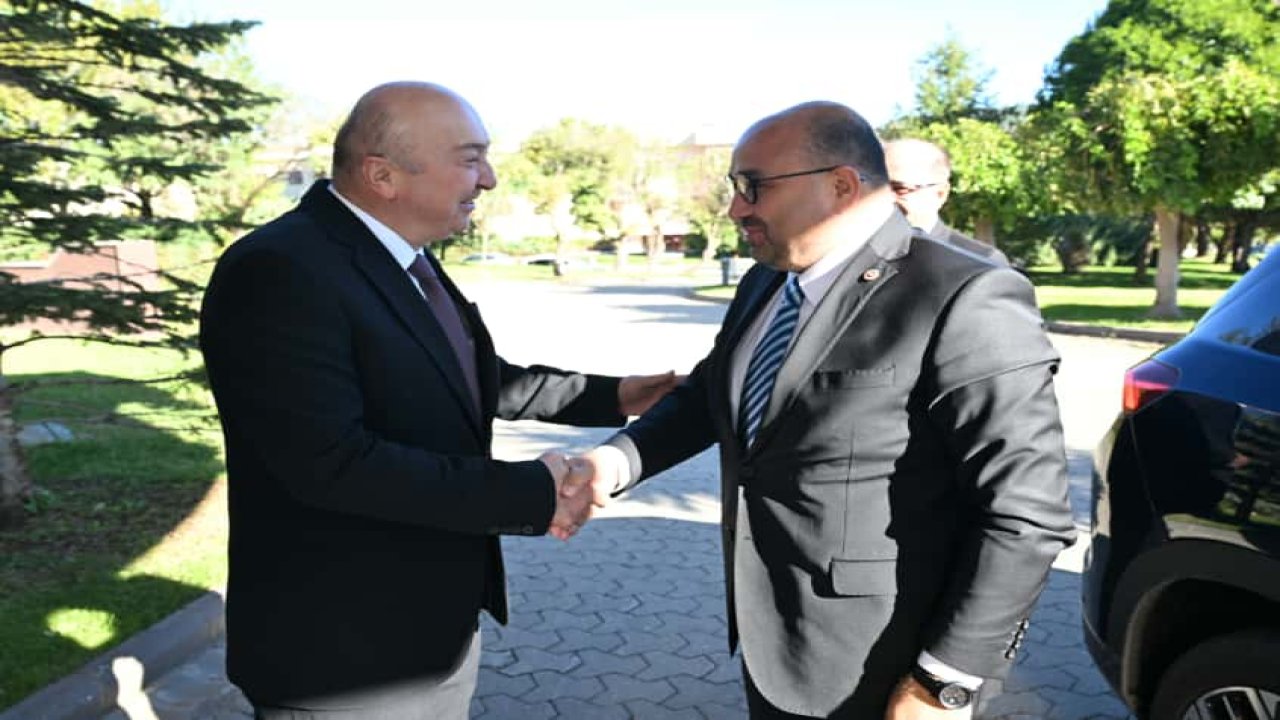 Milletvekili Prof. Dr. Mehmet Şahin’den Rektör Prof. Dr. Alptekin Yasım’a Ziyaret