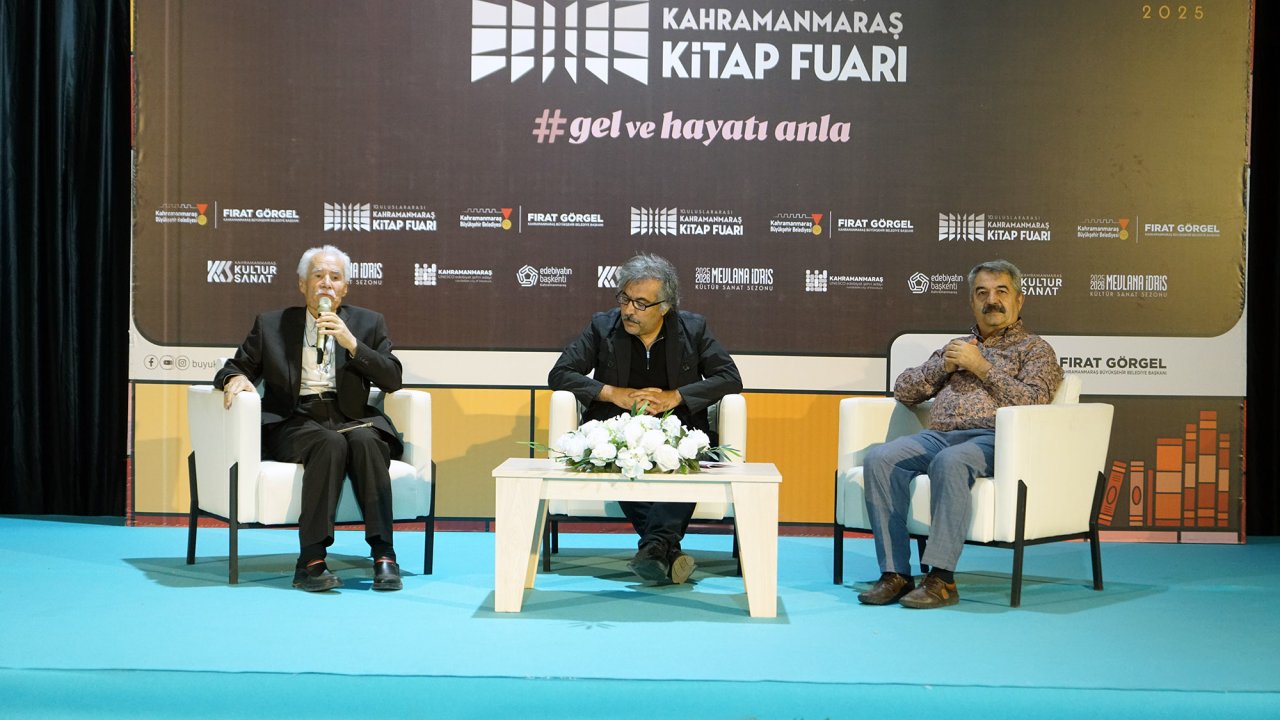 Kitap Fuarı’nın Üçüncü Gününde Bilgi ve Kültür Şöleni Yaşandı