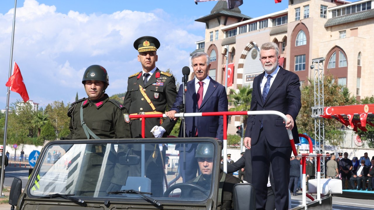 Kahramanmaraş, 29 Ekim Cumhuriyet Bayramı’nı büyük bir coşkuyla kutladı