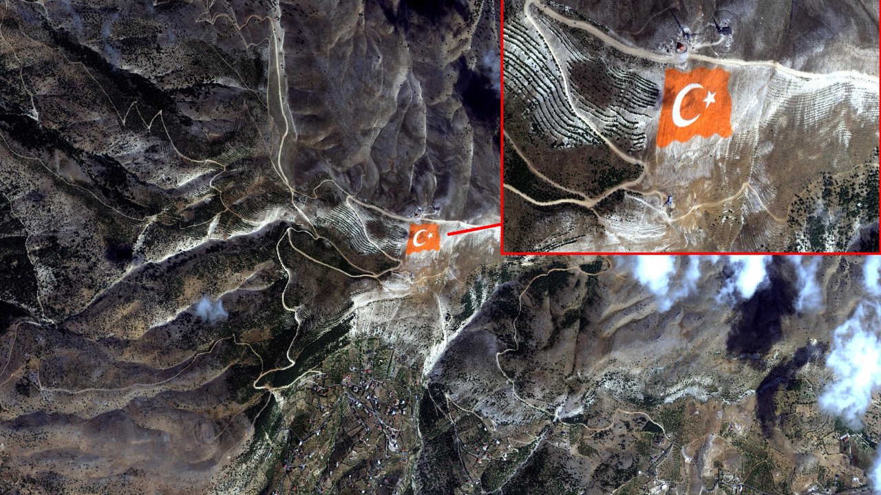 Dünyanın En Büyük Türk Bayrağı Uzaydan Görüntülendi