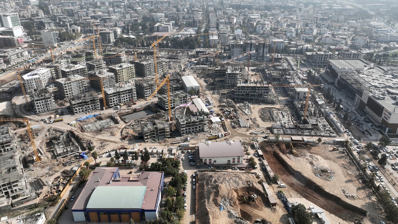 Şazibey Mahallesi’nde Yeni konutların altyapıları da hızla inşa ediliyor