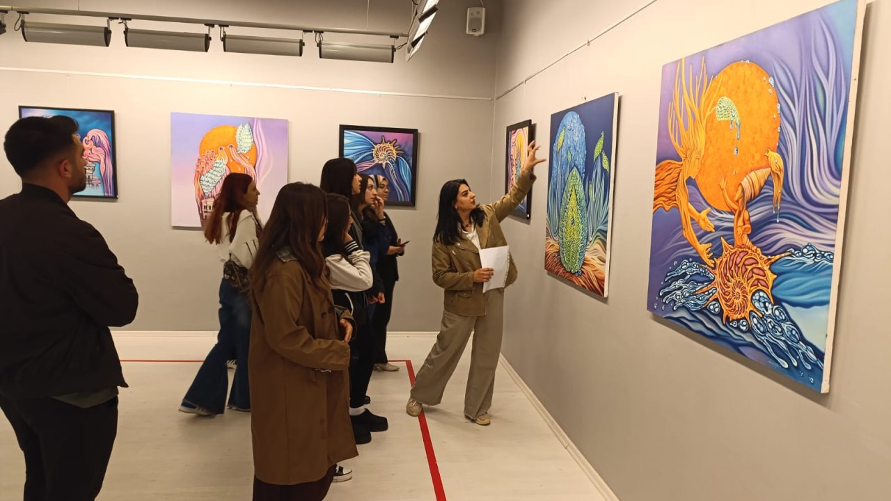 GAÜN Güzel Sanatlar Fakültesi Öğrencileri SANKO Sanat Galerisi’ni Ziyaret Etti