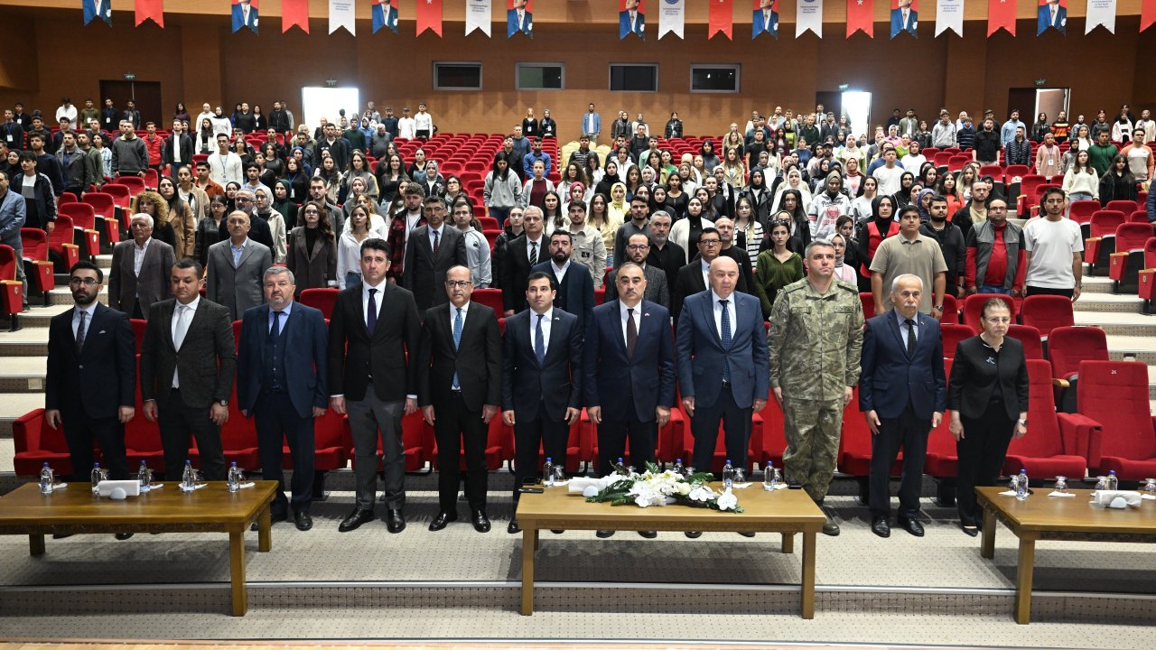 KSÜ'de Türkiye Azerbaycan Stratejik Müttefiklik Vizyonu Konuşuldu