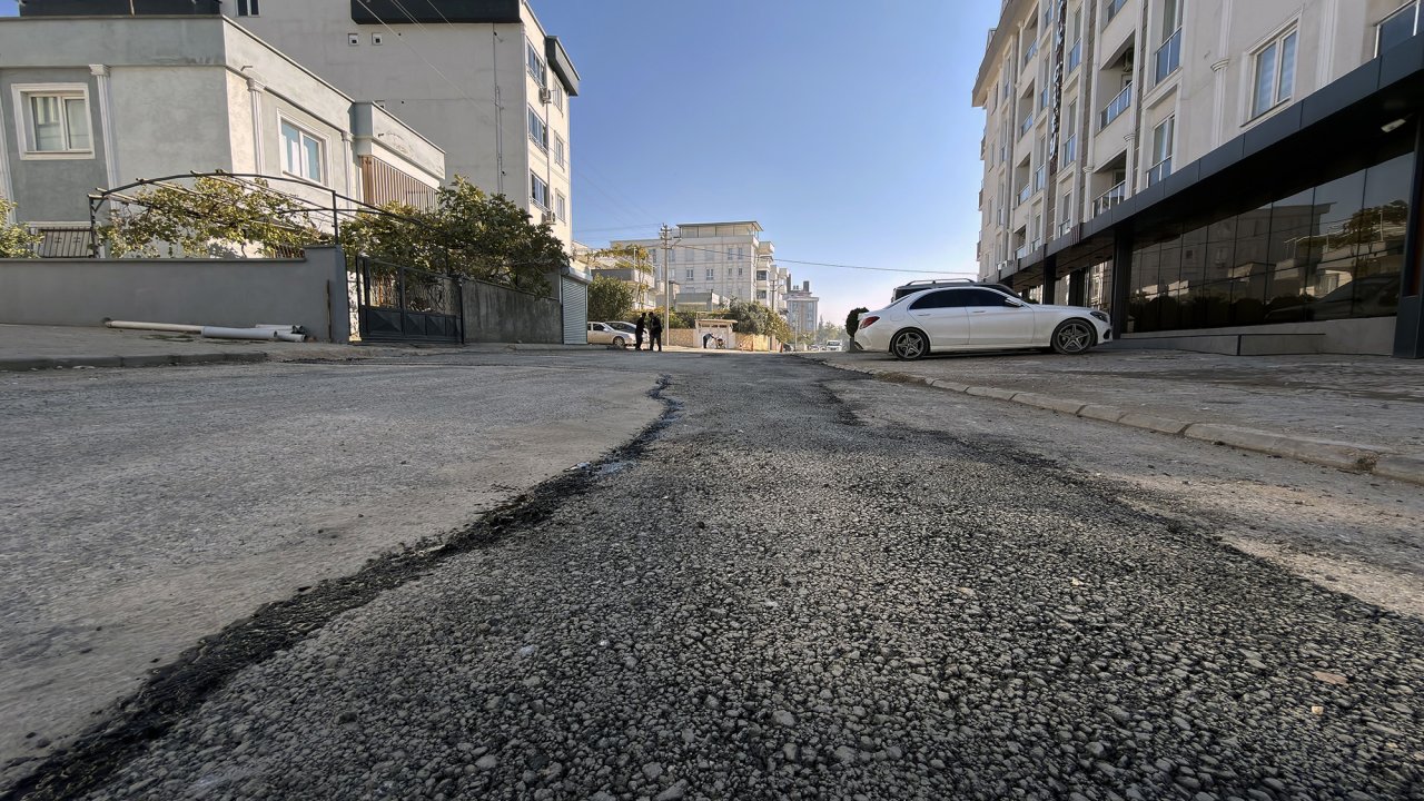 Altyapı Sonrası Yol Tadilatları Aralıksız Sürüyor