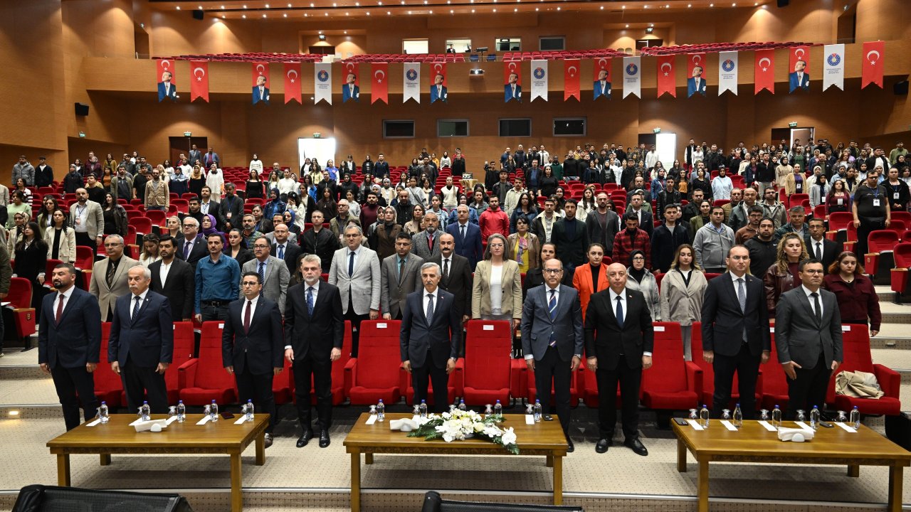 KSÜ’de III. Uluslararası Sosyal ve Beşeri Bilimler Akademisi Kongresi Başladı