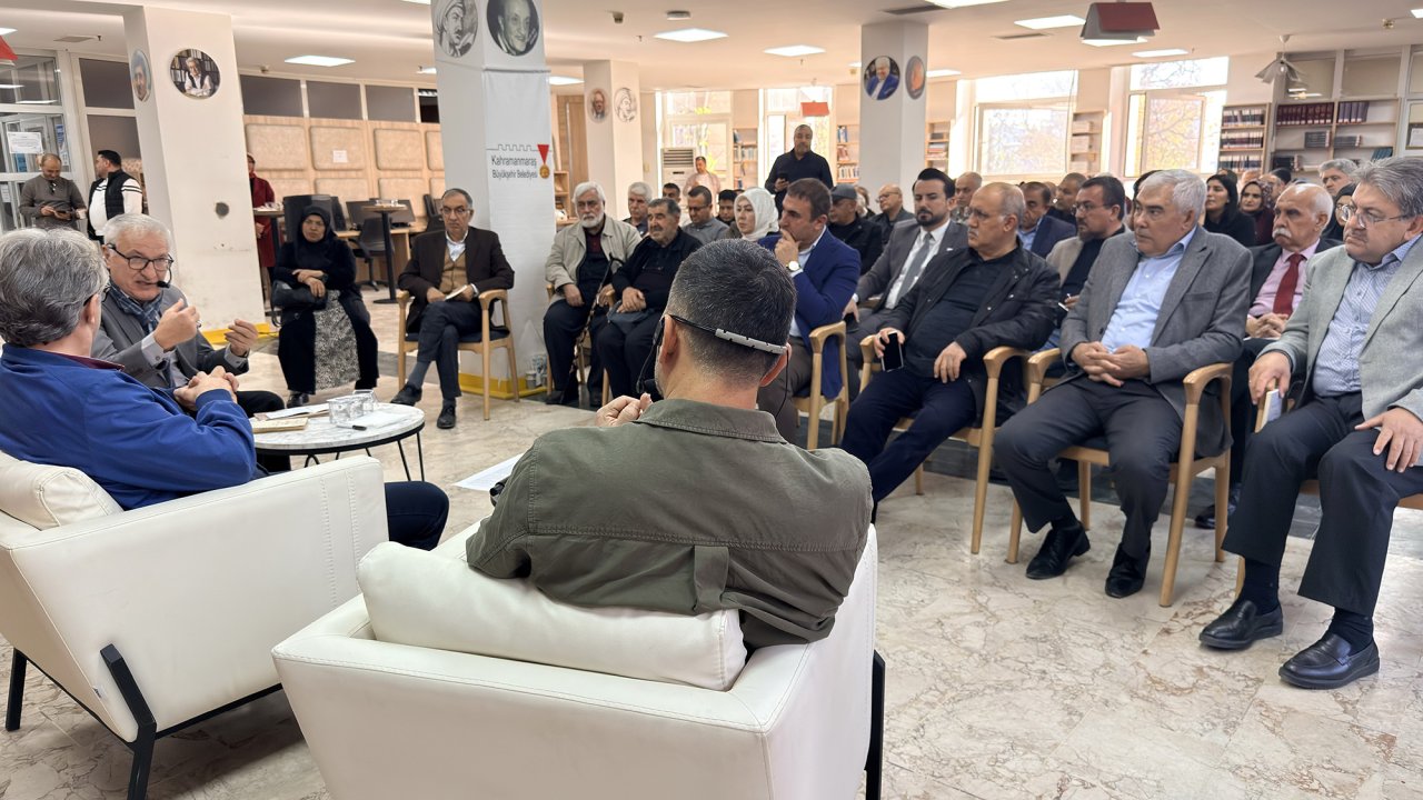 Edebiyatın Başkentinde Edebiyatın Ustası Konuşuldu