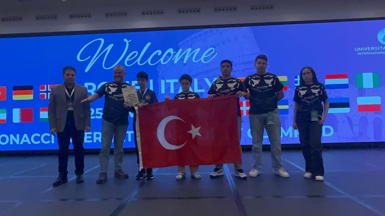 Kahramanmaraşlı Robotik Takımları Roma’da Dünya Şampiyonu Oldu