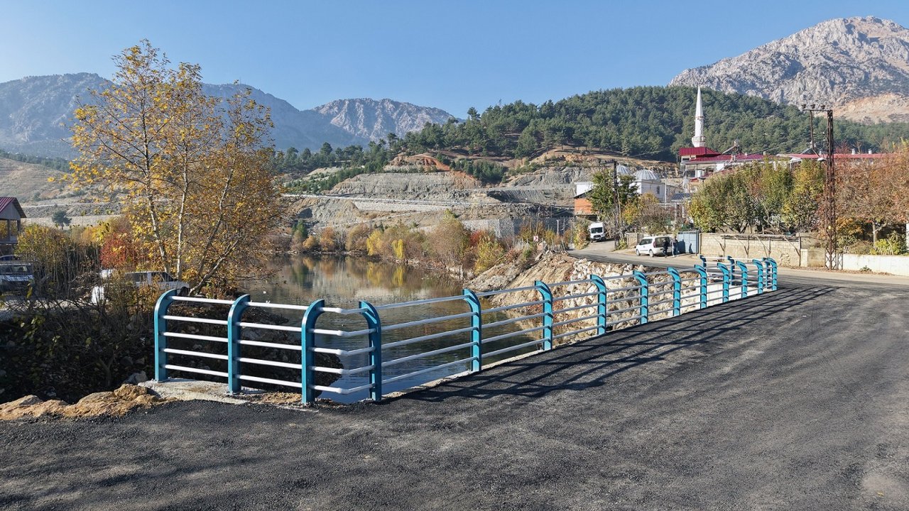 Büyükşehir Döngel’in Yeni Köprüsünü Ulaşıma Açtı