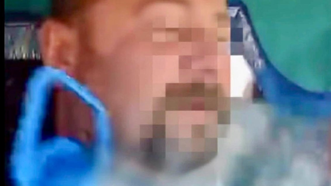 Afşin Belediye Binası Önünde Kendini Yaktı