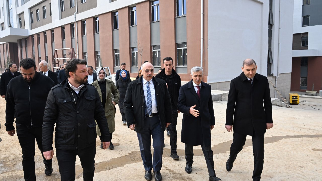 KSÜ Avşar Yerleşkesinde 3 Bin Kişilik Yeni Yurt Projesinde Sona Gelindi