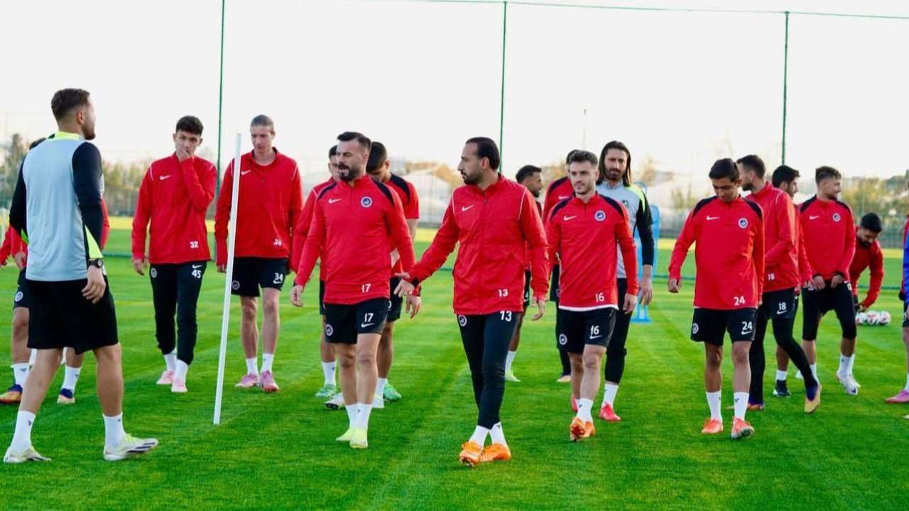 Kahramanmaraş İstiklalspor’un Devre Arası Kampı Antalya’da Başladı