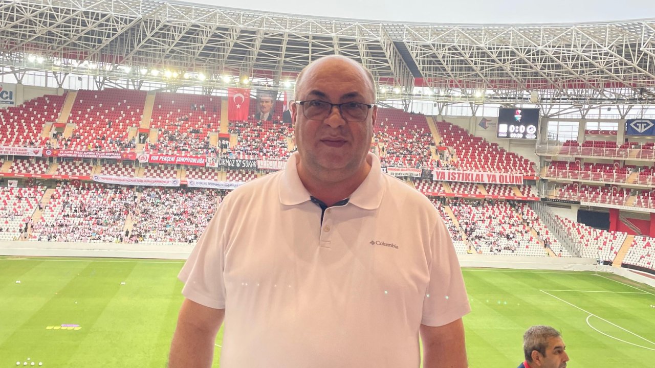 Başkan Akpınar’dan İstiklal Spor’a Maaş Bağışıyla Destek