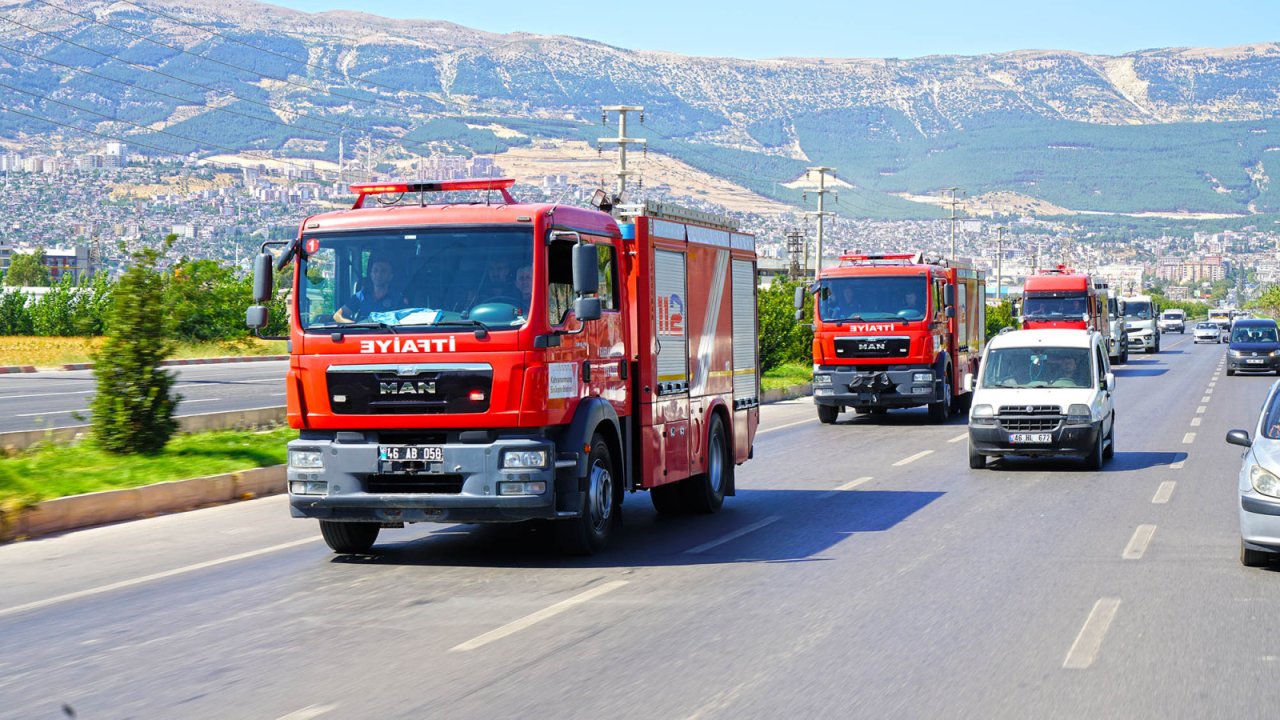 Büyükşehir İtfaiyesi 2025’te 16 Bin 306 Olayda Sahadaydı