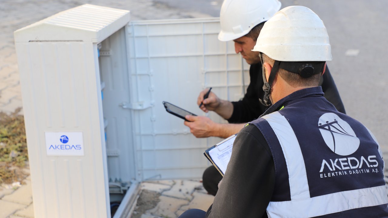 AKEDAŞ’tan 2025’te Kahramanmaraş ve Adıyaman’a 4,5 Milyar TL’lik Enerji Yatırımı