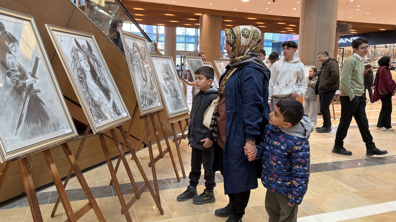 KAMEK Atölyelerinde Ortaya Çıkan Sanat Eserleri Sergilendi