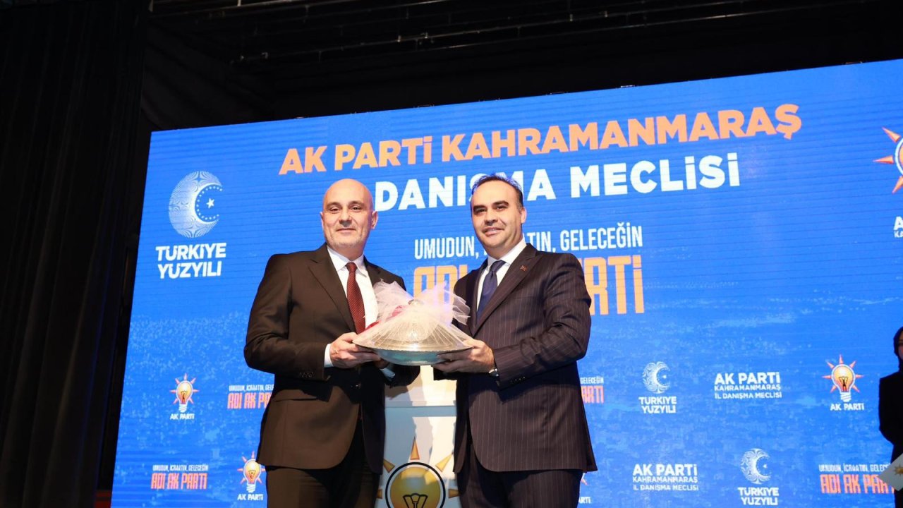 Bakan Kacır  Teknolojisini Üretemeyen Ülkeler Ayakta Kalamaz