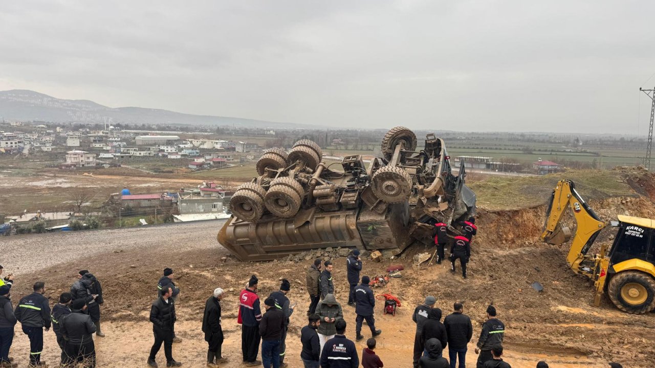 Kahramanmaraş’ta Taş Ocağında Feci Kaza: Kamyon Devrildi, 1 Ölü
