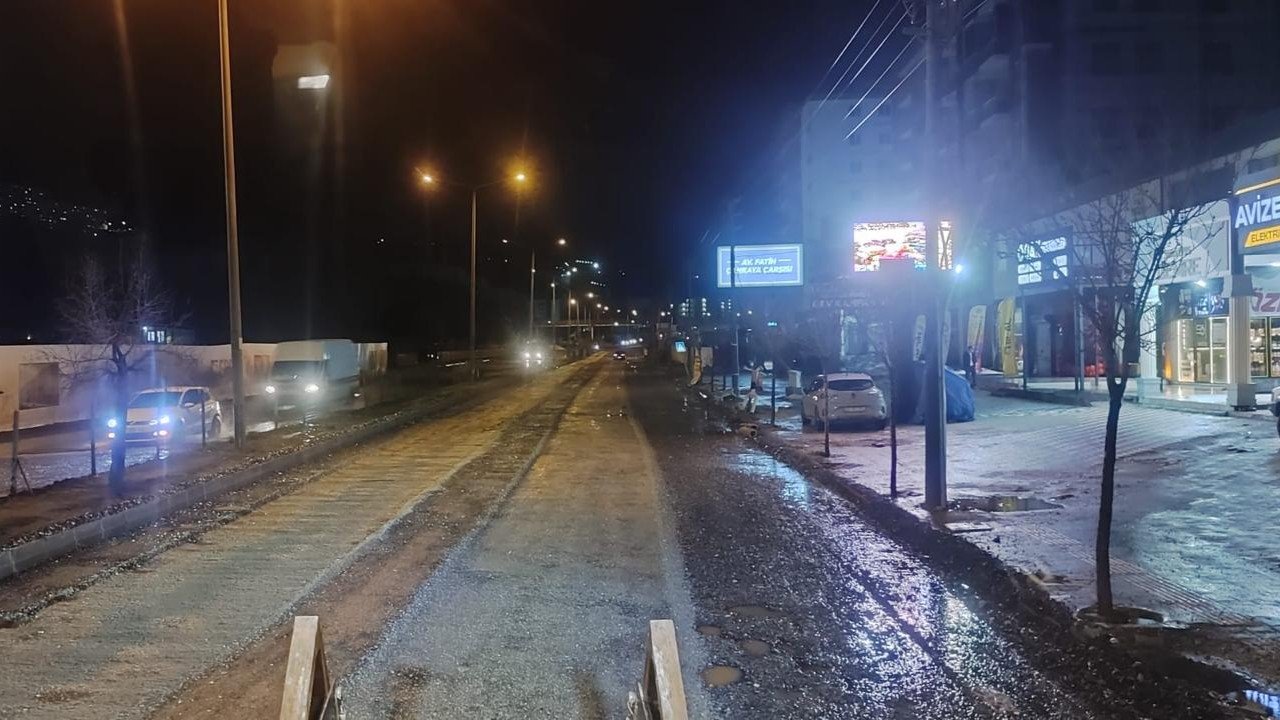 Büyükşehir’den Doğukent Yolunda Yoğun Çalışma