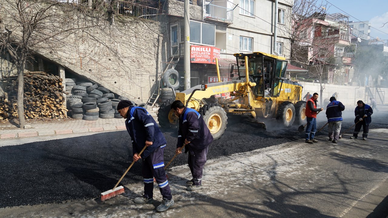 Yol Yenilemeleri Kesintisiz Devam Ediyor