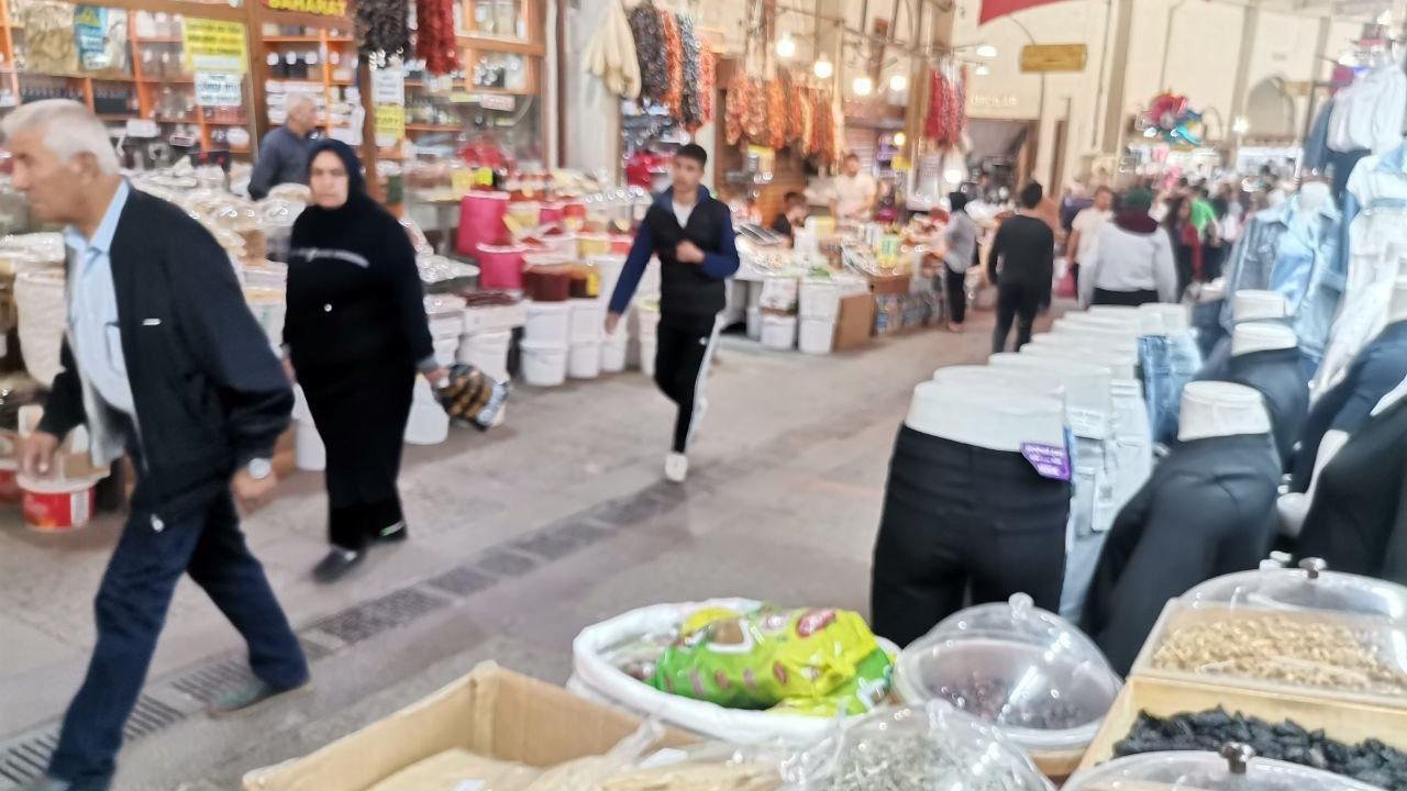 Kahramanmaraş’ta Bayram Hazırlıkları Şehri Canlandırdı