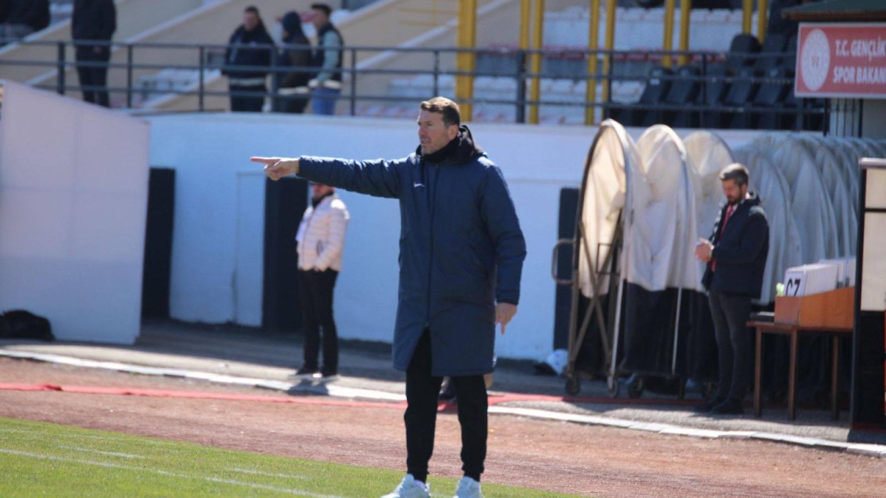 İstiklalspor’da Bayram Bektaş Dönemi Sona Erdi