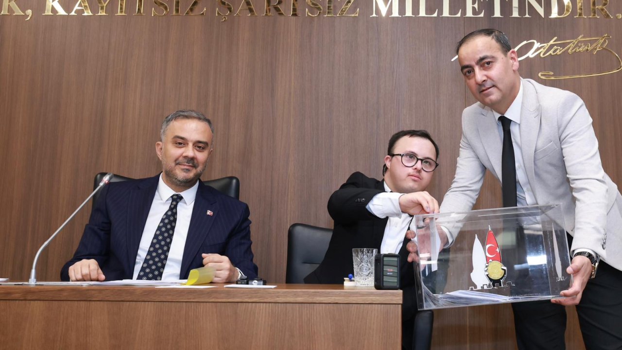 Başkan Toptaş’tan Mecliste Anlamlı Farkındalık Vurgusu