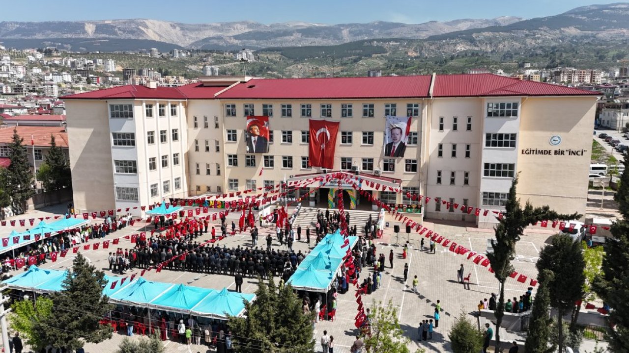 Kahramanmaraş’ta 23 Nisan Töreni Duygu Dolu Anlara Sahne Oldu