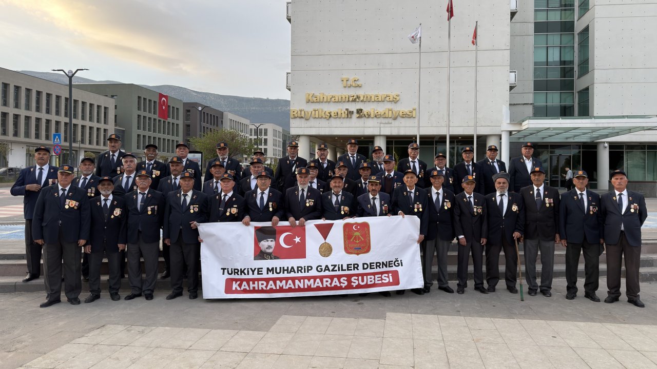 Büyükşehirden Şehit Aileleri ve Gazilere Anlamlı Çanakkale Gezisi