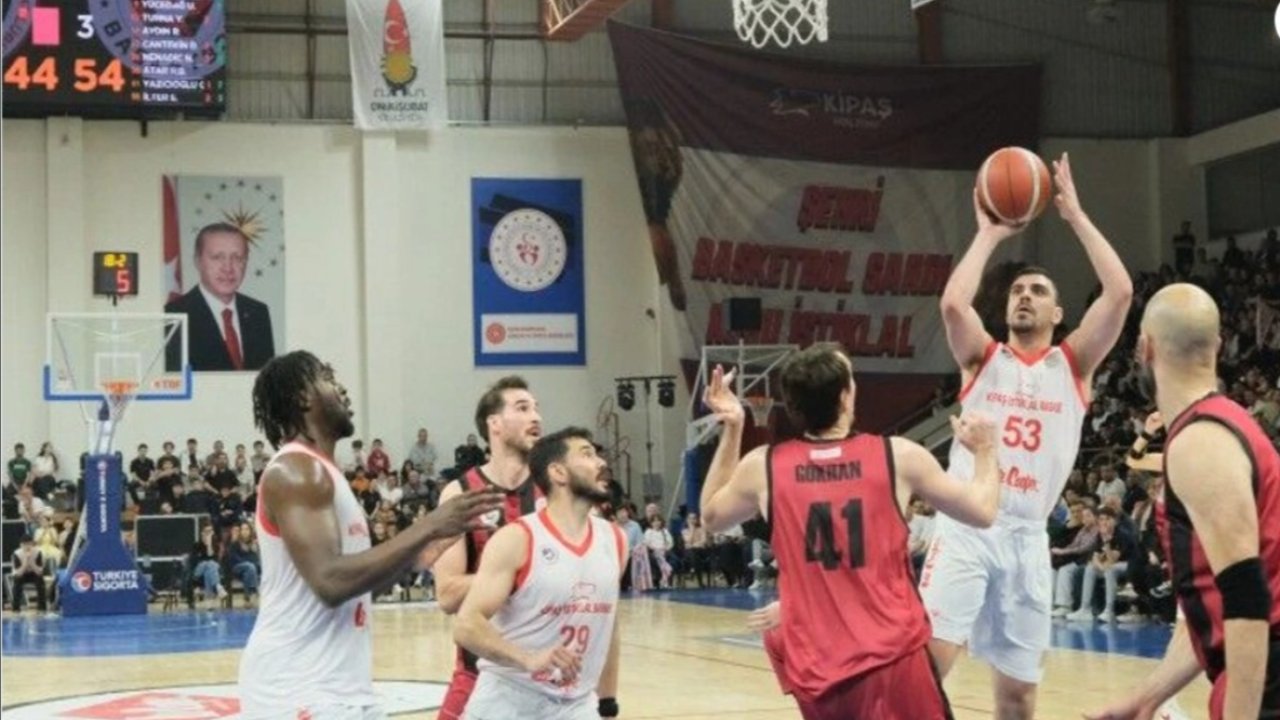Kipaş Holding’den Kahramanmaraş Sporuna 80 Milyon TL’lik Dev Destek