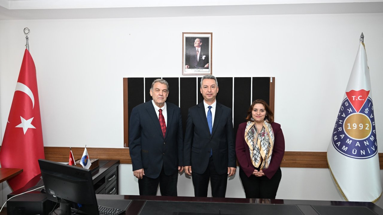 KSÜ Güzel Sanatlar Fakültesi’nde Dekanlık Görevi Devredildi