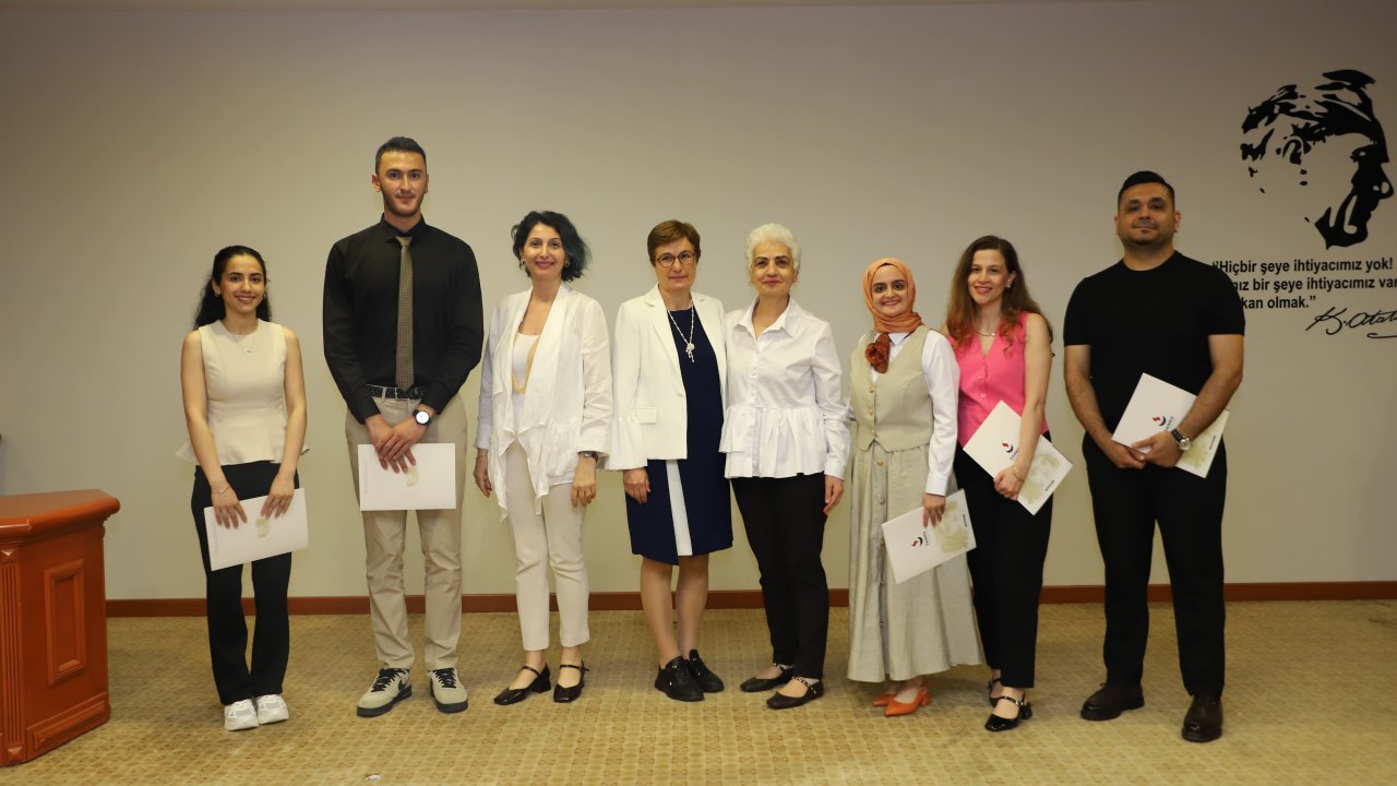 Sanko Üniversitesi’nde Geçmişten Günümüze Hemşirelikte Değerler Sempozyumu Düzenlendi