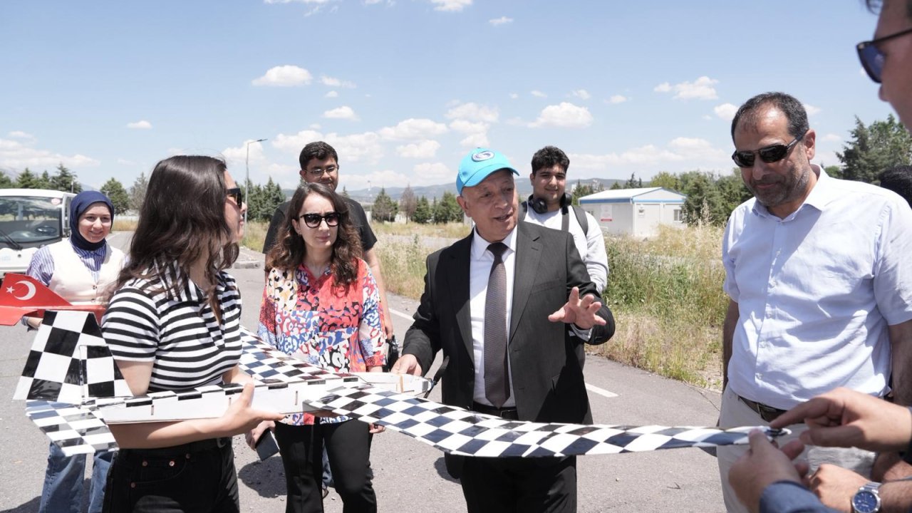 KİÜ Öğrencilerinin Tasarladığı İHA Prototipleri Gökyüzüyle Buluştu