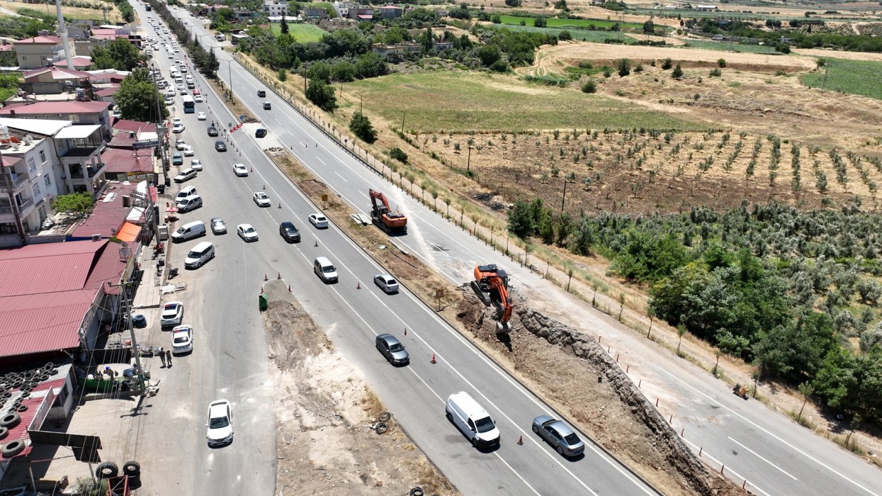 Kahramanmaraş  Kılavuzlu Köprüsü Genişletiliyor
