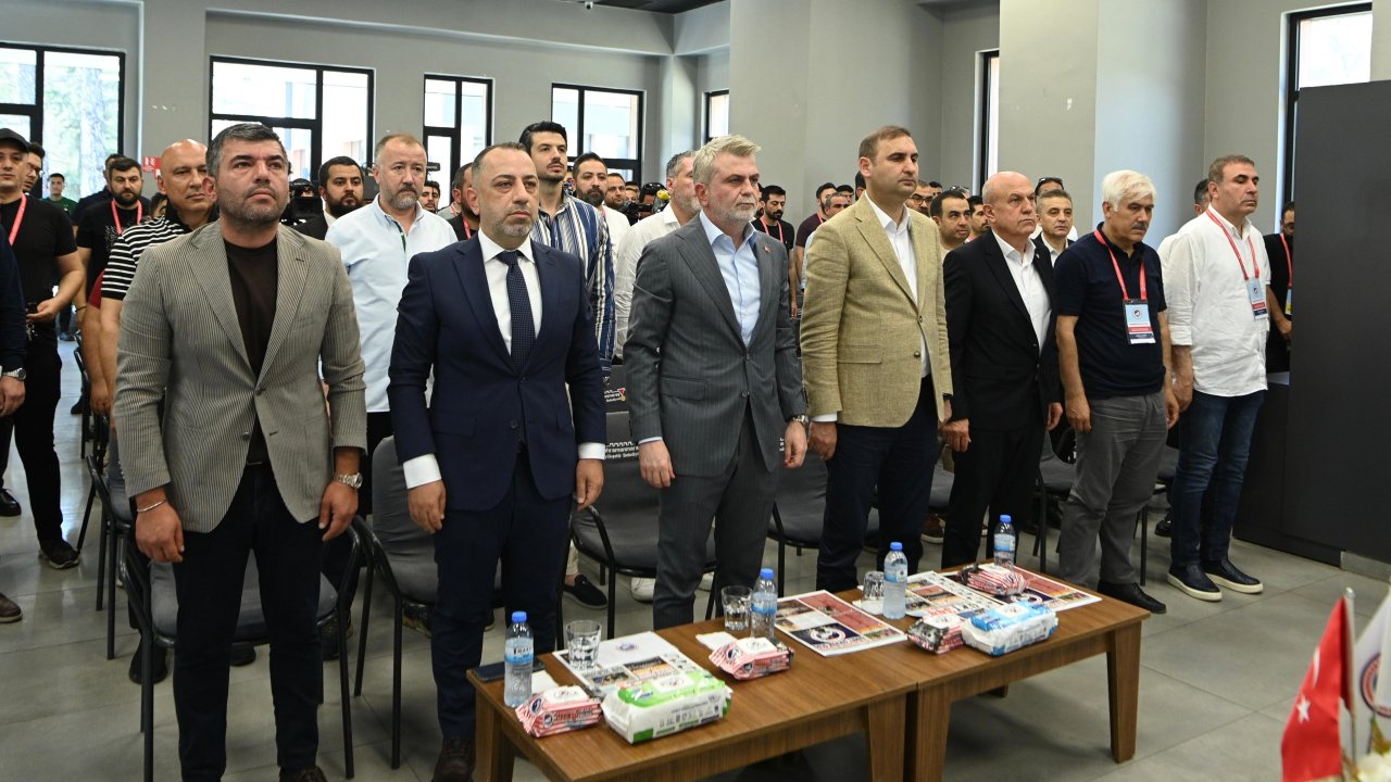 Kahramanmaraş İstiklalspor’da Başkan Ahmet Gülpak Oldu